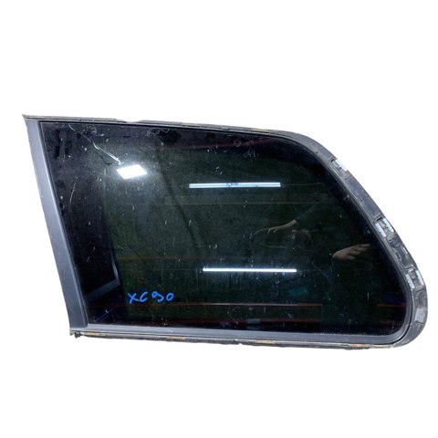 Стекло багажного отсека, левое 30779652 VOLVO