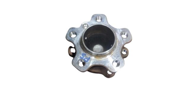 Подшипник в сборе со ступицей передний 31206871193 BMW