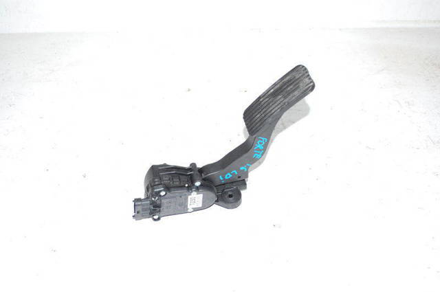 Педали газа Киа Сид