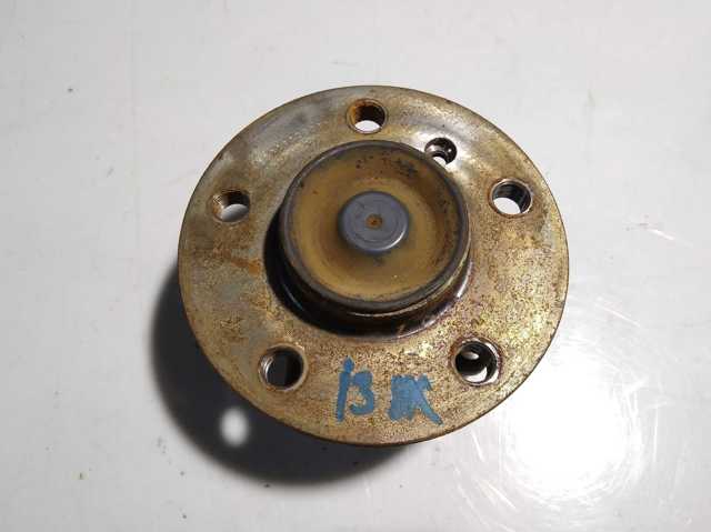 Ступица заднего колеса 33416852156 BMW