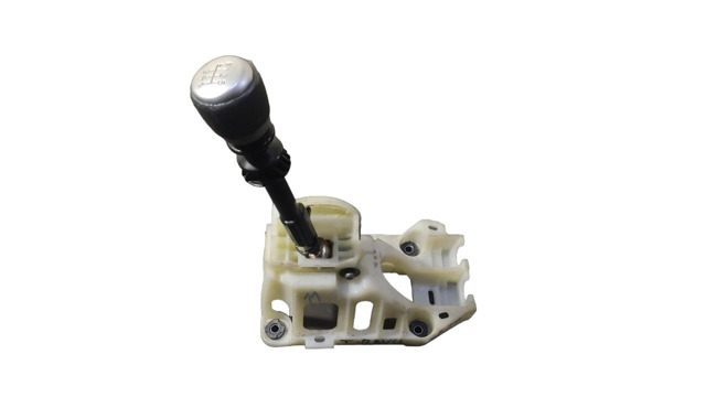 Механизм переключения передач 3353042072 TOYOTA