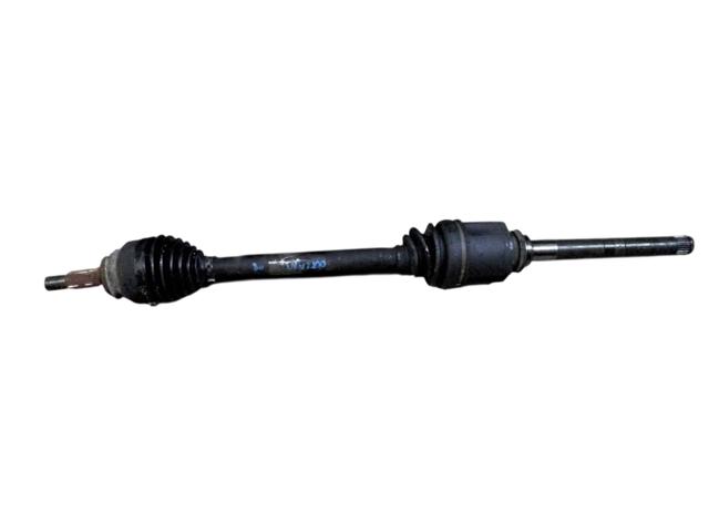 Полуось передняя, правая 3815A176 MITSUBISHI