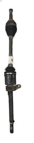 Полуось передняя, правая 39100JD52B NISSAN
