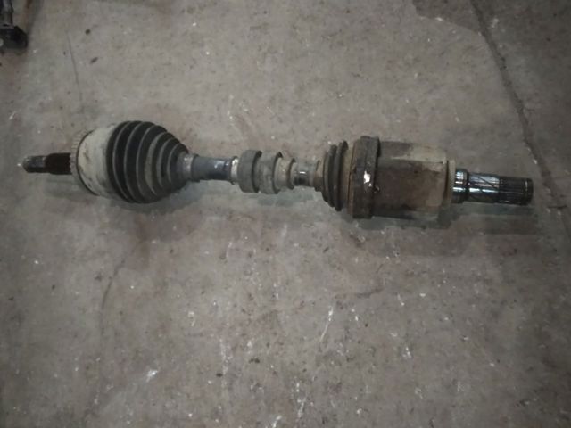Вал привода, передний левый 391018H710 NISSAN