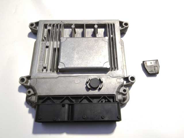 Компьютер двигателя 391102B520 HYUNDAI
