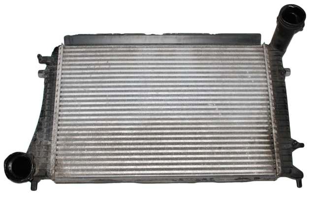 Охладитель наддувочного воздуха 3C0145803G VAG