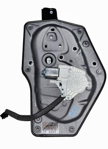 Стеклоподъемник задней левой двери 3T0839461 VAG