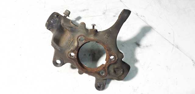Цапфа поворотная левая 400154EA0A RENAULT