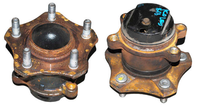Задняя шпиндель 402022933R RENAULT