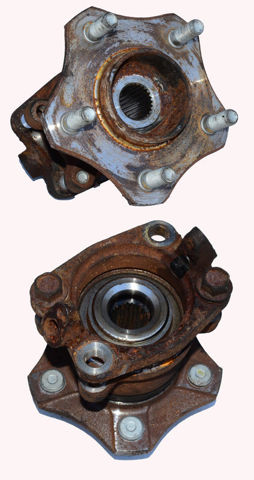 Ступица задняя (шпиндель) 402027585R RENAULT