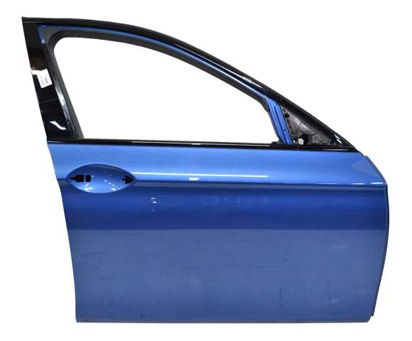Пассажирская передняя дверь 41007206108 BMW