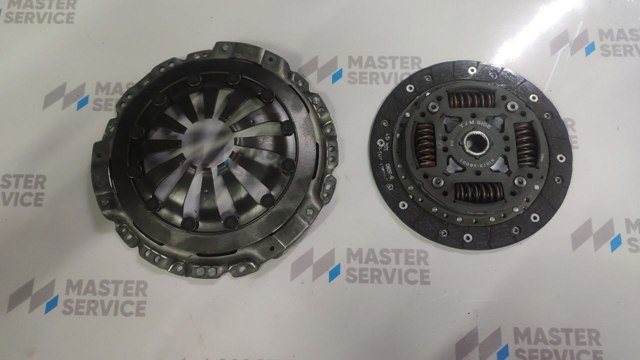 Комплект сцепления 410752B001 HYUNDAI