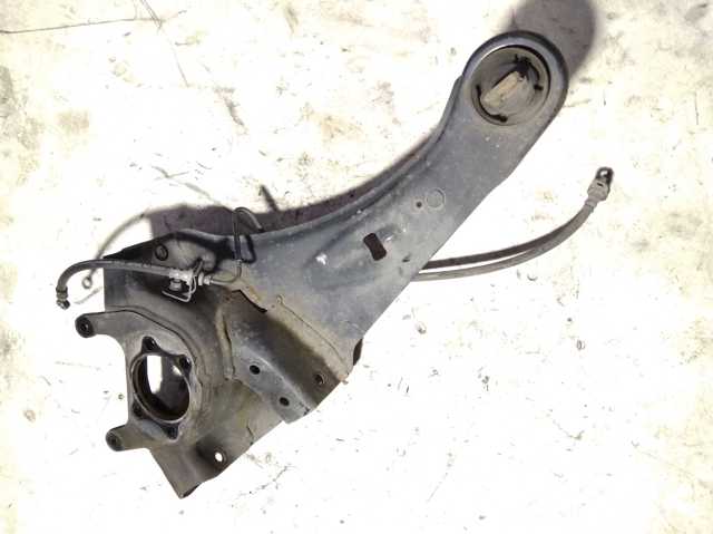 Цапфа - поворотный кулак задний, правый 4125A080 MITSUBISHI