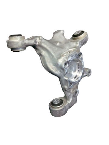 Кулак поворотный левый 430195DA0A NISSAN
