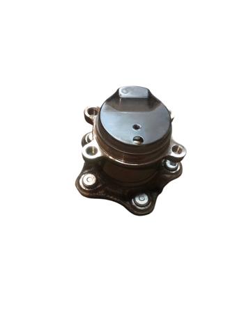 Ступица заднего колеса 432025SN0A NISSAN