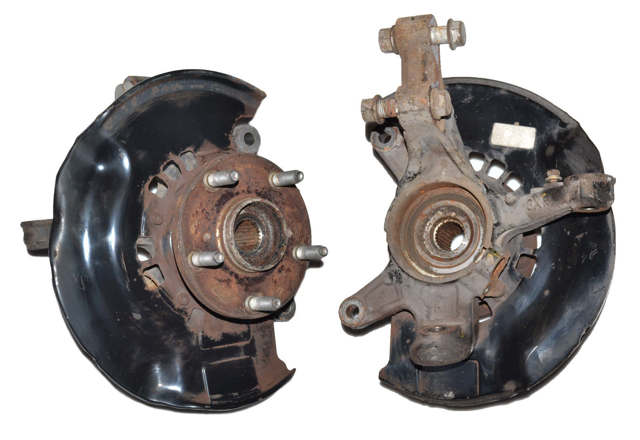 Цапфа поворотная правая 4321142060 TOYOTA