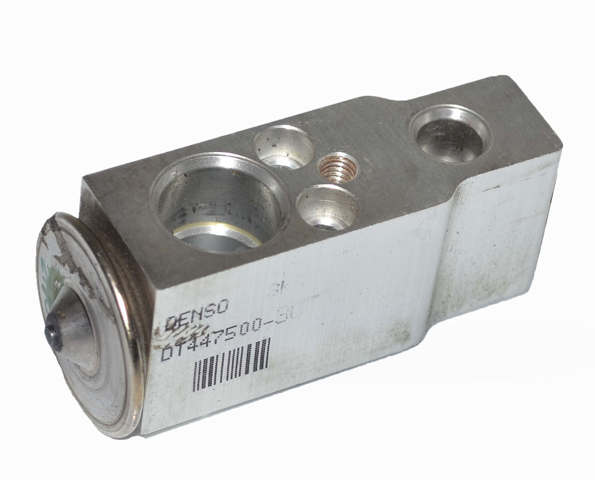 Клапан расширительный 4475003070 TOYOTA