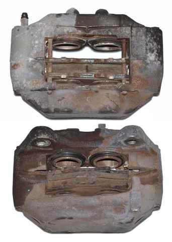 Суппорт тормозной передний правый 4773035120 TOYOTA