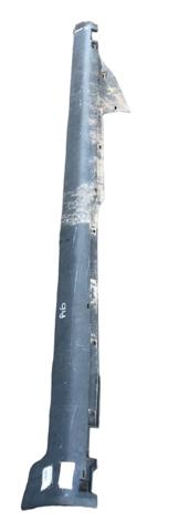 Накладка наружняя (молдинг) порога, левый 4B0853859 VAG