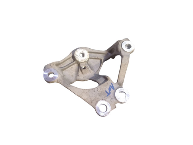 Кронштейн передней балки 50280SMGE02 HONDA
