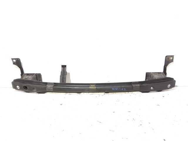 Шина бампера заднего 51122751305 BMW