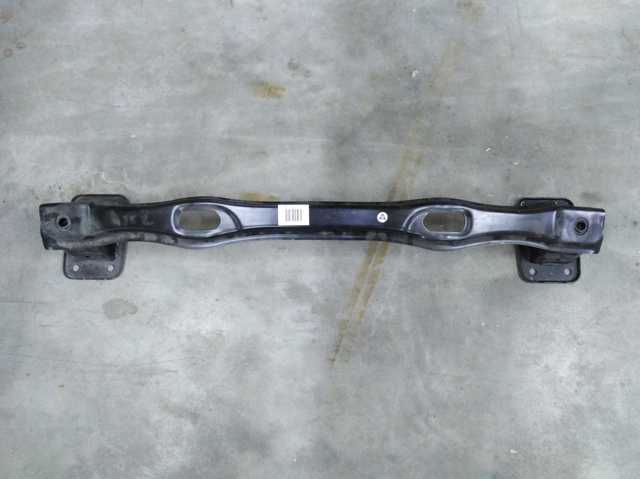 Шина бампера заднего 51127158449 BMW