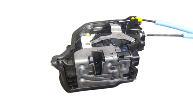 Замок задней двери, левой BMW 5