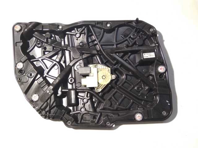 Привод электростеклоподъемника задний 51357181703 BMW