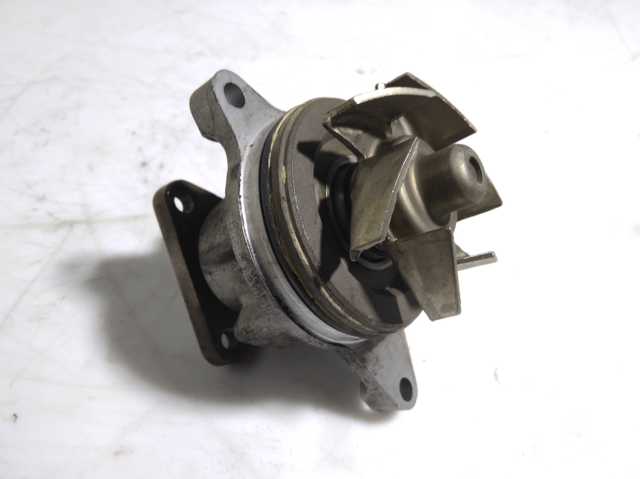 FORD 5135746 Помпа водяная (насос) охлаждения в наличии Ровно