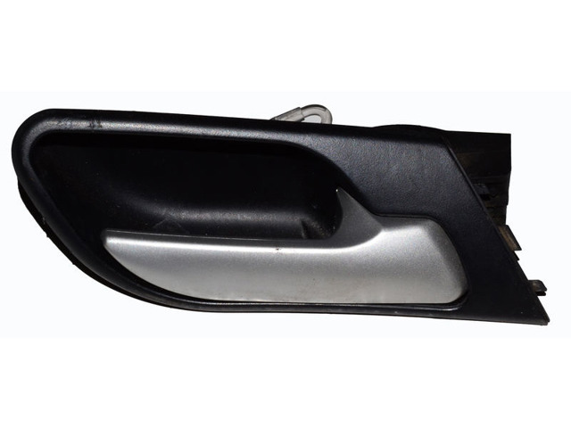 Ручка правой передней двери 51418408566 BMW