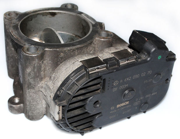 5175809AA CHRYSLER Дроссельная заслонка в сборе купить в Киев