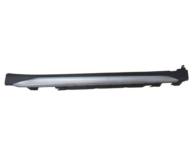 Накладка (молдинг) порога наружная левая 51777403399 BMW
