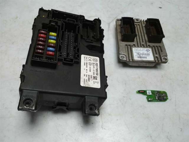 Компьютер двигателя 51798651 FIAT