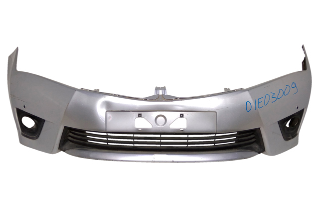 Передний бампер 521190Z942 TOYOTA