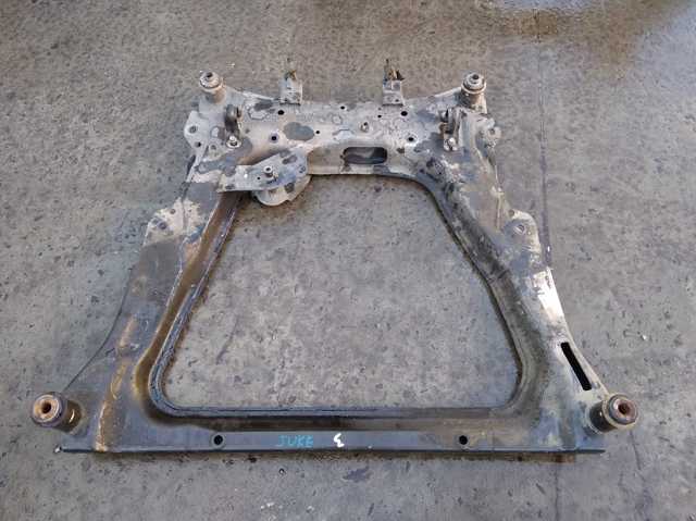 Сайлентблоки передней балки 544001KB0A NISSAN