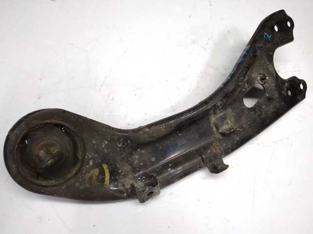 Рычаг/тяга задней подвески продольный нижний, правый 552803Z000 HYUNDAI