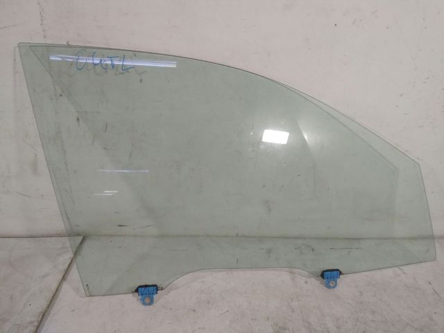 Стекло двери передней правой 5706A468 MITSUBISHI