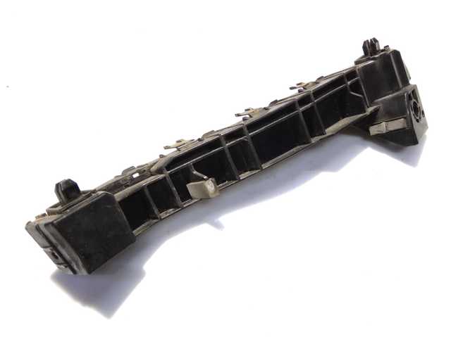 Крепление бампера 57707SC050 SUBARU