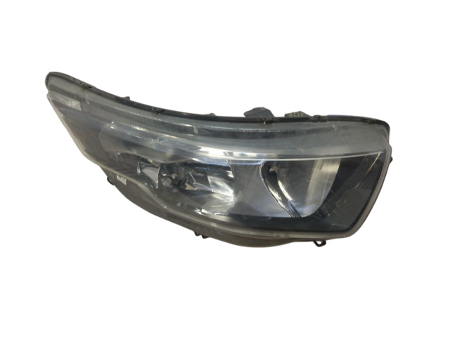 Правая блок фара 5801473749 IVECO