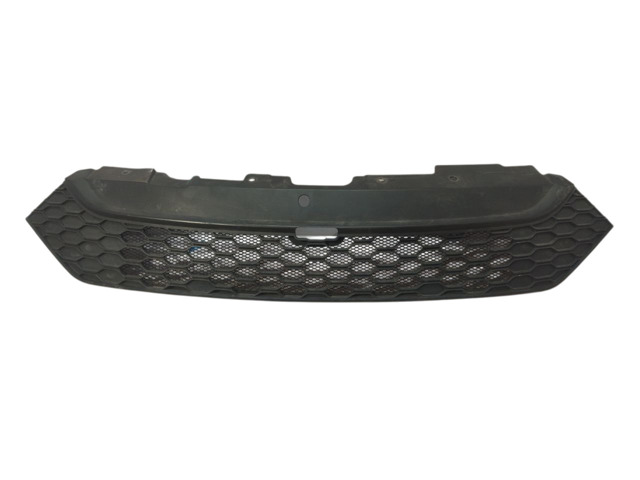 Решетка радиатора 5801587018 IVECO
