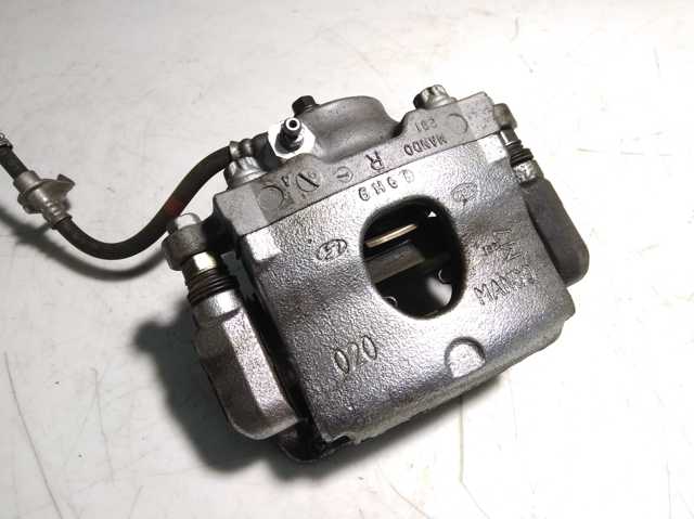 Суппорт тормозной, передний, правый 58130G2100 HYUNDAI