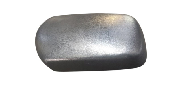 Крышка подлоктника 5890542020B0 TOYOTA