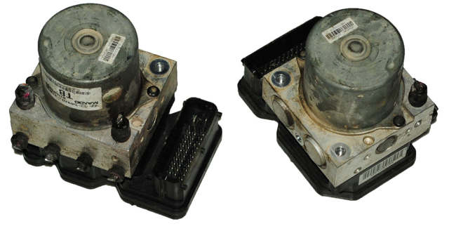 Блок ABS гидравлический 589202T010 HYUNDAI