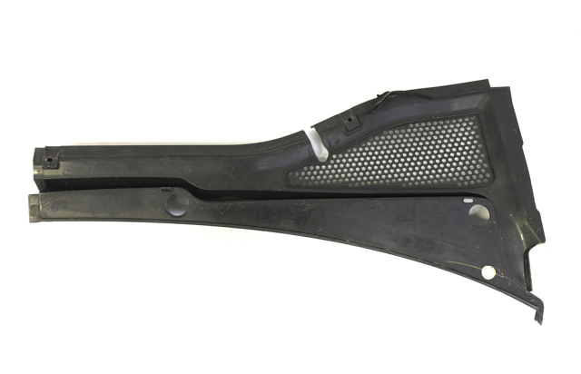 Решетка стеклоочистителей, левая 5GM819403 VAG