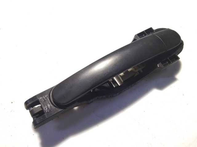 Держатель наружной ручки двери, задней правой 5P0839886A VAG