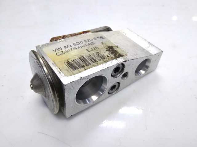 VAG 5Q0820679E Клапан TRV кондиционера в наличии Тернополь