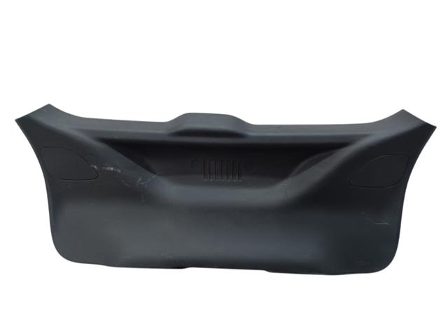 Обшивка крышки багажника 5UN06DX9AB CHRYSLER