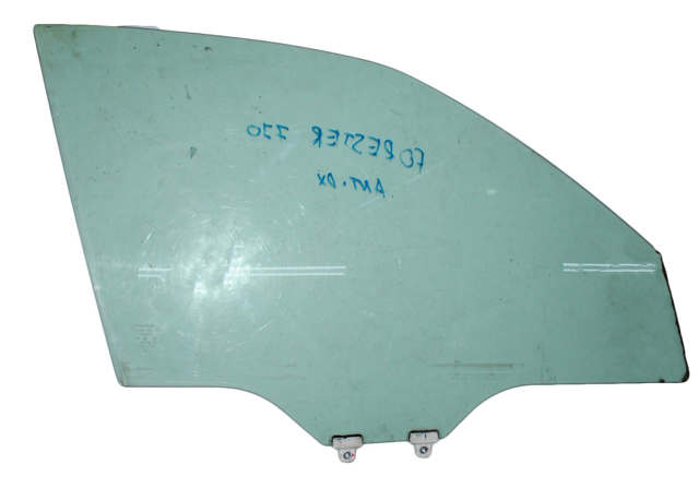 Стекло передней правой двери 61011SC000 SUBARU