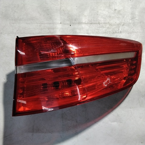 Фара задняя правая внешняя 63217179986 BMW