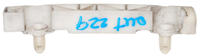 Направляющая заднего бампера, левая 6410A065 MITSUBISHI
